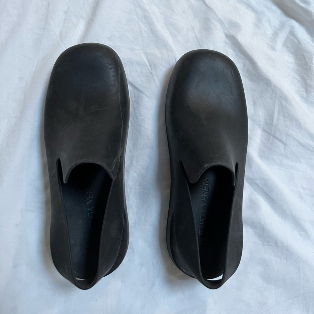 Bottega Veneta Black Puddle Clogs Size 35